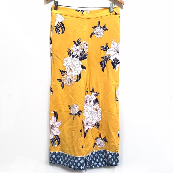 LOFT Yellow Floral Fluid Wide Leg Pants (Sm) - Picture 4 of 9